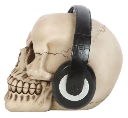Skull with headphones ornament
