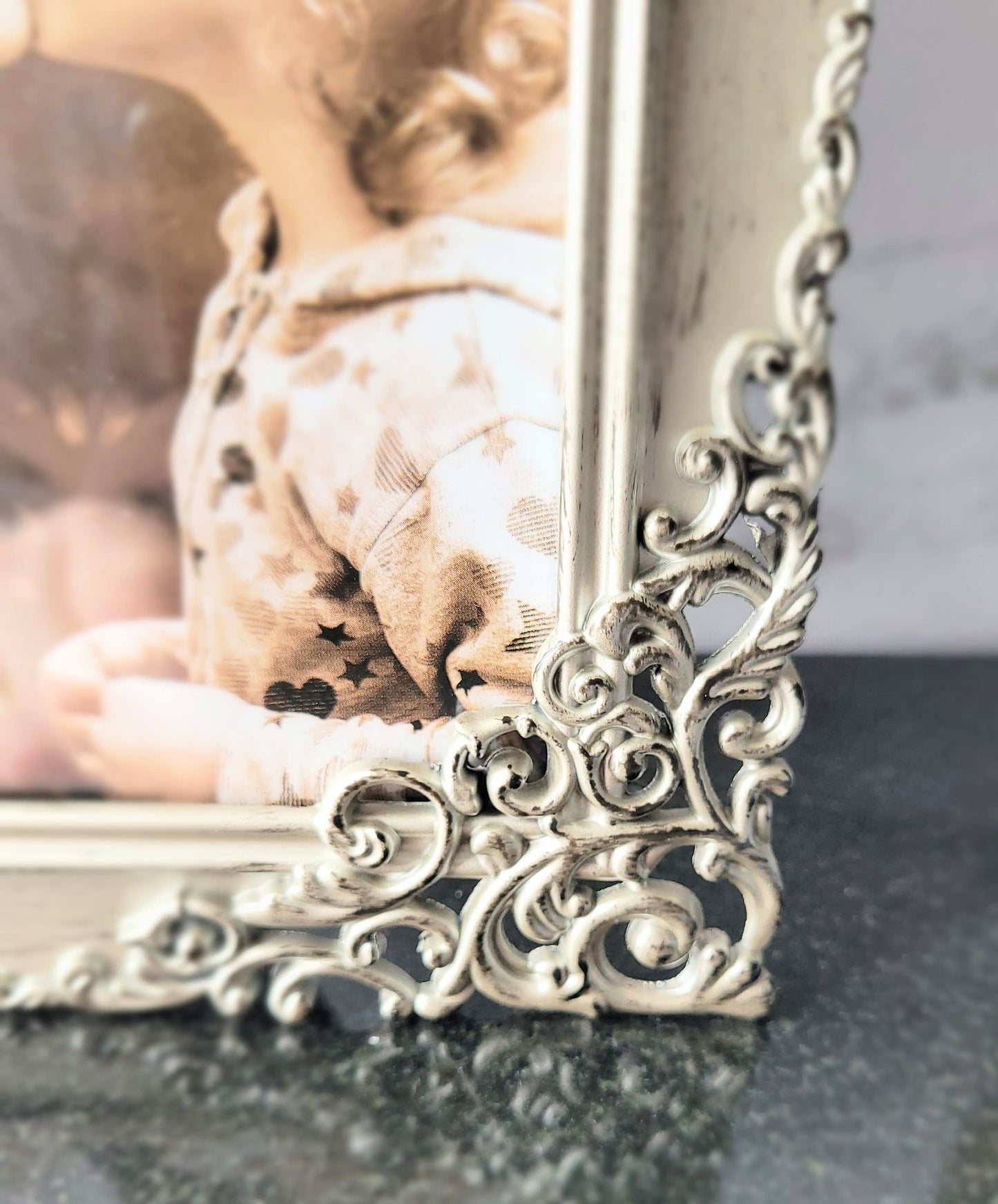 Photo Frame. Rustic Steel Lace Rectangular. Photo size 4X6"