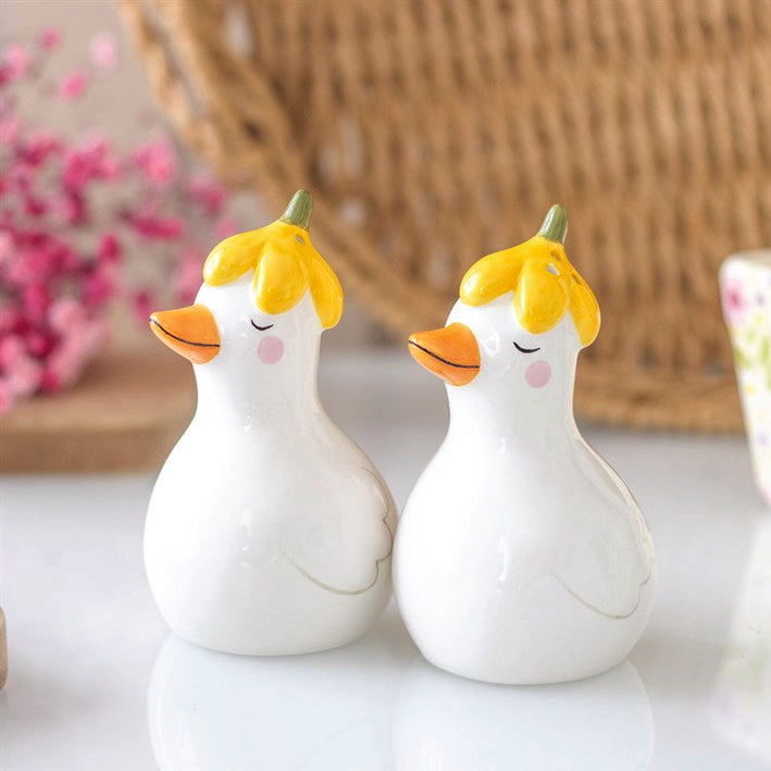 Ceramic Salt and Pepper Set - Daisy Duck